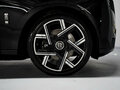 2025 Rolls-Royce Cullinan Black Badge I Рестайлинг (Series II), чёрный, 72000000 рублей - вид 9