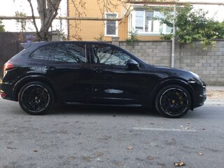 2013 Porsche Cayenne GTS II (958), чёрный, 5500000 рублей, вид 3