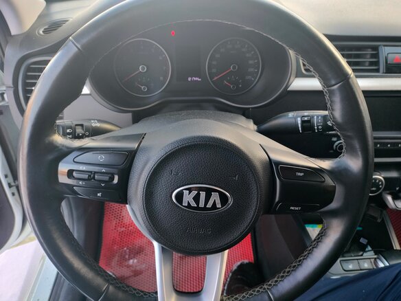 2019 Kia Rio IV, белый, 1350000 рублей - вид 7