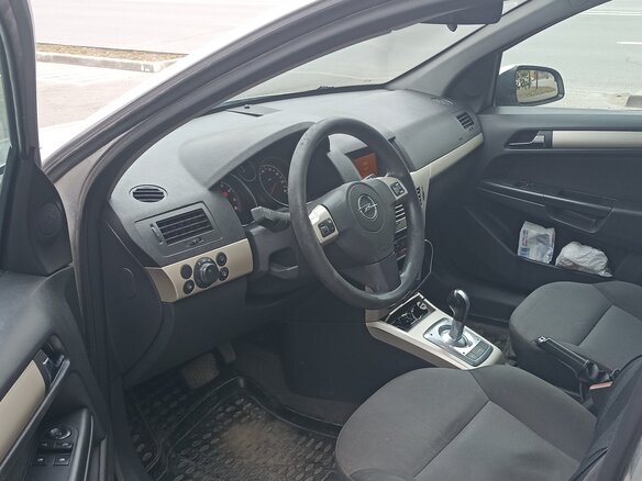 2008 Opel Astra H Рестайлинг, серебристый, 500000 рублей - вид 7