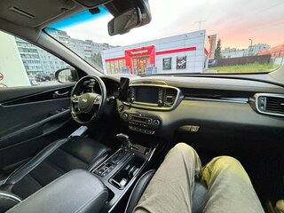 2018 Kia Sorento III Prime Рестайлинг, чёрный, 2990000 рублей, вид 3