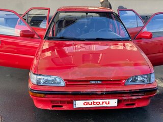 1987 Toyota Corolla VI (E90), красный, 330000 рублей, вид 1