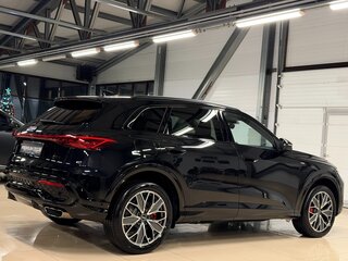 2026 Audi Q5 L III (GU), чёрный, 6099000 рублей, вид 4