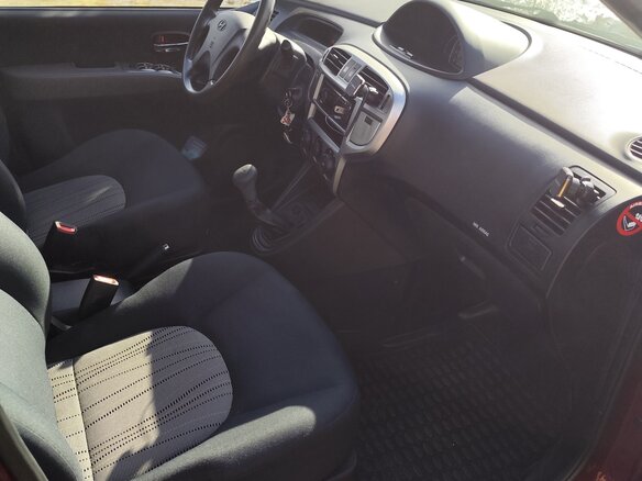 2009 Hyundai Matrix I Рестайлинг 2, красный, 700000 рублей - вид 6