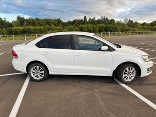 2014 Volkswagen Polo V, белый, 750000 рублей, вид 4