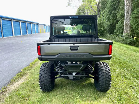 2025 Polaris Ranger 1000, серебристый, 5690000 рублей, вид 5