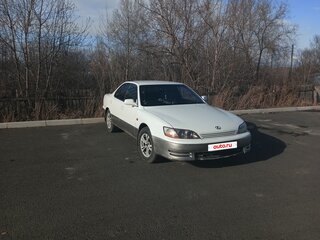 1996 Toyota Windom I (XV10), белый, 350000 рублей, вид 2