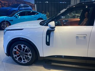 2025 Lynk & Co 900, белый, 8367000 рублей, вид 5