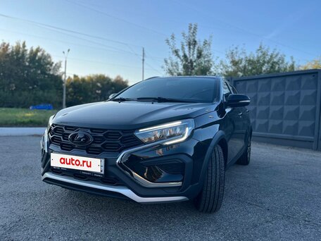 2024 Lada (ВАЗ) Vesta SW Cross I Рестайлинг (NG), чёрный, 1500000 рублей, вид 1