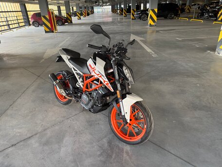 2018 KTM 390 Duke, оранжевый, 415000 рублей, вид 2