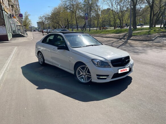 2012 Mercedes-Benz C-Класс 180 BlueEFFICIENCY III (W204) Рестайлинг, белый, 1750000 рублей - вид 1