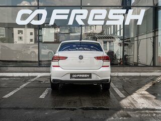 2020 Volkswagen Polo VI, белый, 1395000 рублей, вид 4