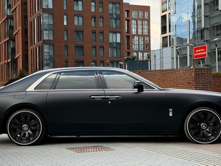 2023 Rolls-Royce Ghost Black Badge II (Series I), чёрный, 31050000 рублей, вид 5