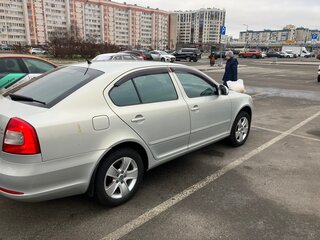2013 Skoda Octavia II (A5) Рестайлинг, серебристый, 1050000 рублей, вид 5