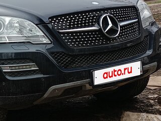 2011 Mercedes-Benz M-Класс 350 II (W164) Рестайлинг, синий, 1800000 рублей, вид 2