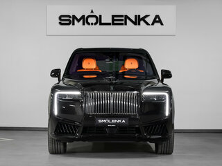 2025 Rolls-Royce Cullinan Black Badge I Рестайлинг (Series II), чёрный, 66500000 рублей, вид 4