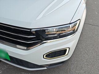 2023 Volkswagen T-Roc I Рестайлинг, белый, 1600000 рублей, вид 5