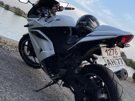 2008 Kawasaki Ninja 250R, белый, 259000 рублей, вид 5