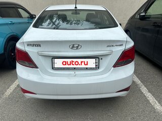 2014 Hyundai Solaris I Рестайлинг, белый, 450000 рублей, вид 1