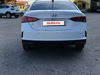 2021 Hyundai Solaris II Рестайлинг, белый, 1350000 рублей, вид 4