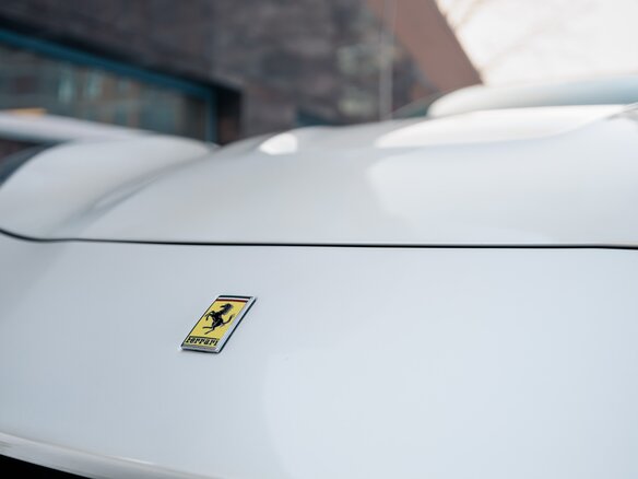 2014 Ferrari F12, белый, 26900000 рублей - вид 17