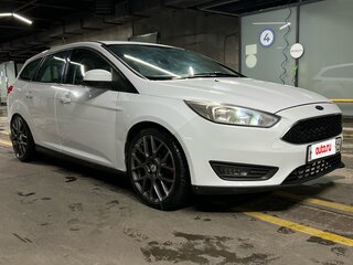 2017 Ford Focus III Рестайлинг, белый, 600000 рублей, вид 1