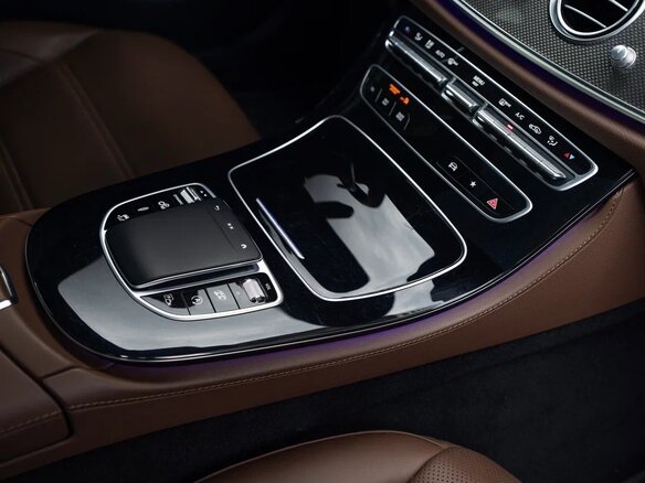 2021 Mercedes-Benz E-Класс AMG 53 AMG V (W213) Рестайлинг, белый, 8000000 рублей - вид 27