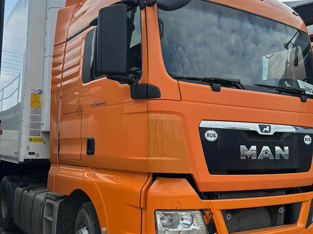 2015 MAN TGX, жёлтый, 3450000 рублей, вид 3