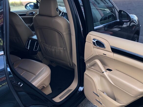 2010 Porsche Cayenne Diesel II (958), чёрный, 1640000 рублей - вид 15