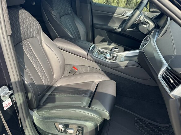 2020 BMW X6 30d III (G06), чёрный, 8500000 рублей - вид 7