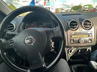 2010 Nissan Qashqai I Рестайлинг, чёрный, 790000 рублей, вид 5