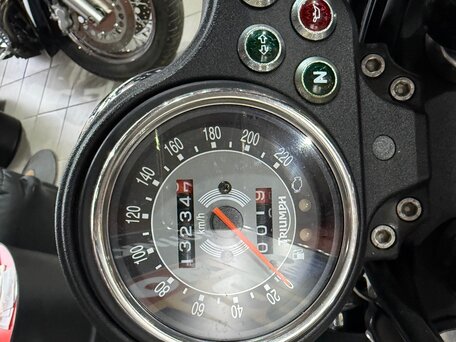 2010 Triumph Bonneville, чёрный, 610000 рублей, вид 2