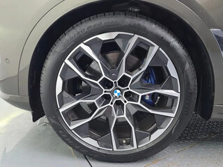 2025 BMW X7 40i I (G07) Рестайлинг, коричневый, 16750000 рублей, вид 5