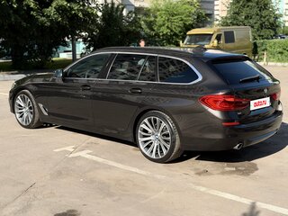 2019 BMW 5 серии 518d VII (G30/G31/G38), серый, 2500000 рублей, вид 5