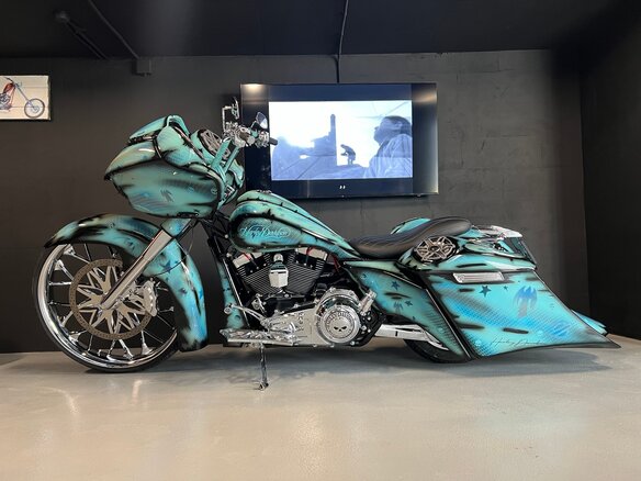 2014 Harley-Davidson Road Glide, голубой, 3150000 рублей - вид 19