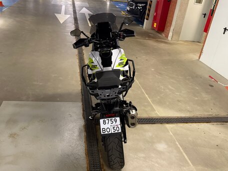 2024 KTM 1290 Super Adventure S, белый, 1650000 рублей, вид 5