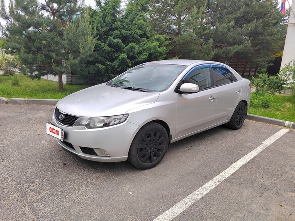 2009 Kia Cerato 4-speed II, серый, 687000 рублей