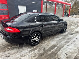 2010 Skoda Superb II, чёрный, 855000 рублей, вид 4