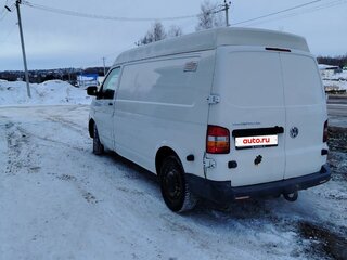2005 Volkswagen Transporter T5, белый, 900000 рублей, вид 3