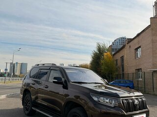2020 Toyota Land Cruiser Prado 150 Series Рестайлинг 3, коричневый, 6600000 рублей, вид 4