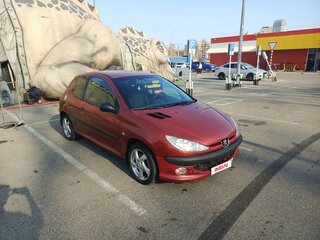 2001 Peugeot 206, красный, 170000 рублей, вид 2
