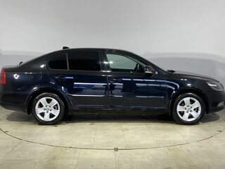 2010 Skoda Octavia II (A5) Рестайлинг, чёрный, 680000 рублей, вид 5