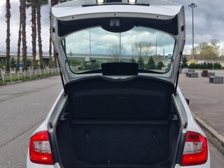 2014 Skoda Rapid I, белый, 798000 рублей, вид 4