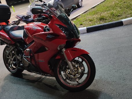 2002 Honda VFR 800, красный, 450000 рублей, вид 3