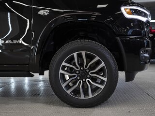 2026 Ram 1500 Crew Cab eTorque V Рестайлинг, чёрный, 12590158 рублей, вид 4