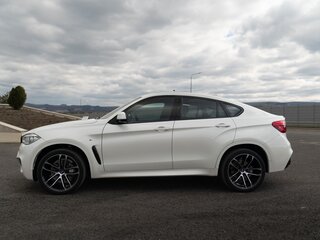 2017 BMW X6 40d II (F16), белый, 4450000 рублей, вид 3