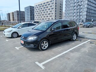 2014 Volkswagen Sharan II, чёрный, 950000 рублей, вид 1