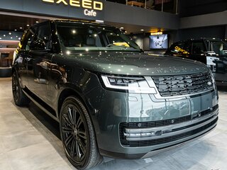 2024 Land Rover Range Rover P400 MHEV V, зелёный, 25990000 рублей, вид 3