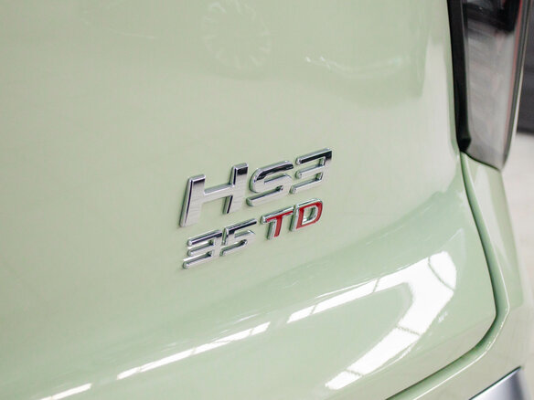 2025 Hongqi HS3, зелёный, 3050000 рублей - вид 9