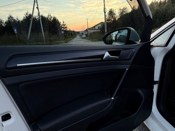 2014 Volkswagen Golf VII, белый, 1150000 рублей - вид 18